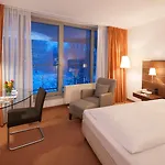 Hotell Dorint An Der Kongresshalle 4*