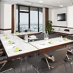 Hotell Dorint An Der Kongresshalle 4*