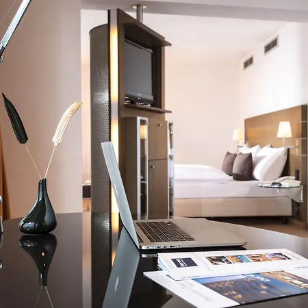 Hotel Sunday An Der Kongresshalle Augsburg 4*