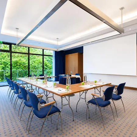 Hotel Sunday An Der Kongresshalle Augsburg 4*