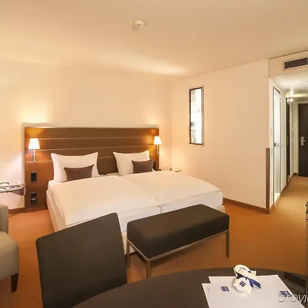 Sunday An Der Kongresshalle Augsburg Hotel Augsburg