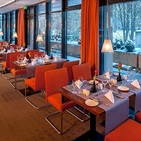 Sunday An Der Kongresshalle Augsburg Hotel